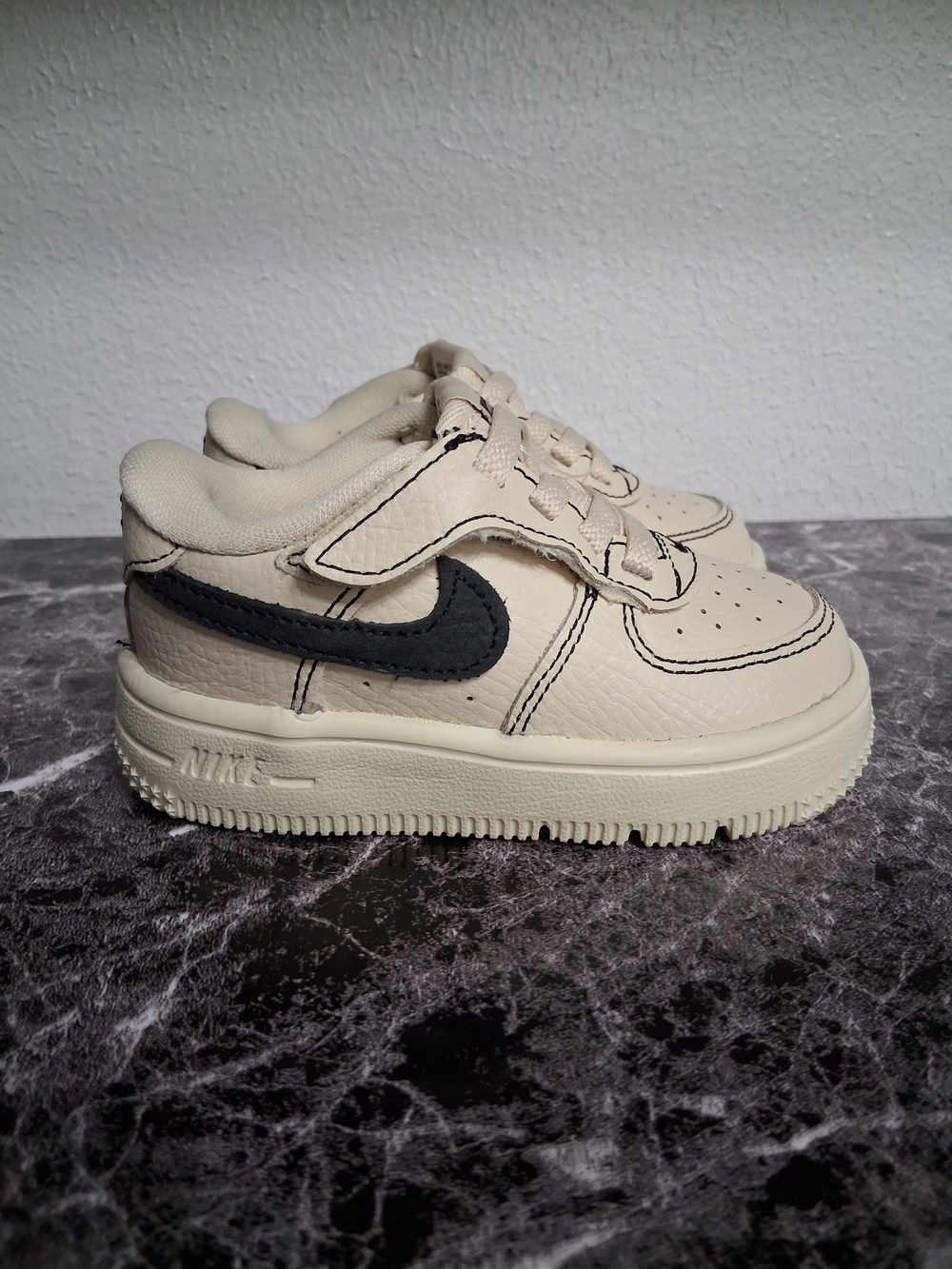 NWT'S Nike Air Force 1's Kids' Cream and Black Low-Top Sneaker Size 5C
